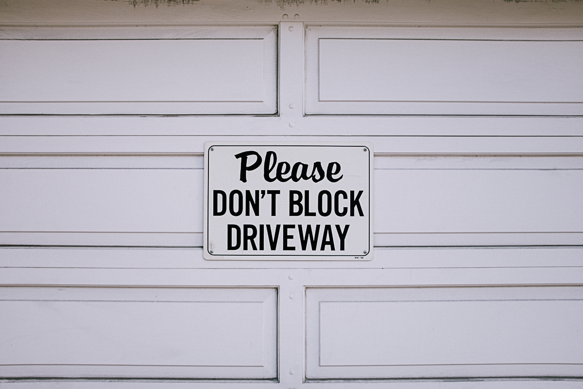 Please Don't Block Driveway